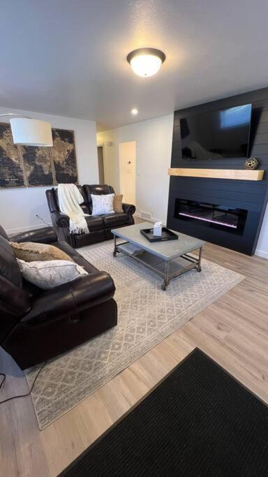 Red Brick Retreat * Blackfoot